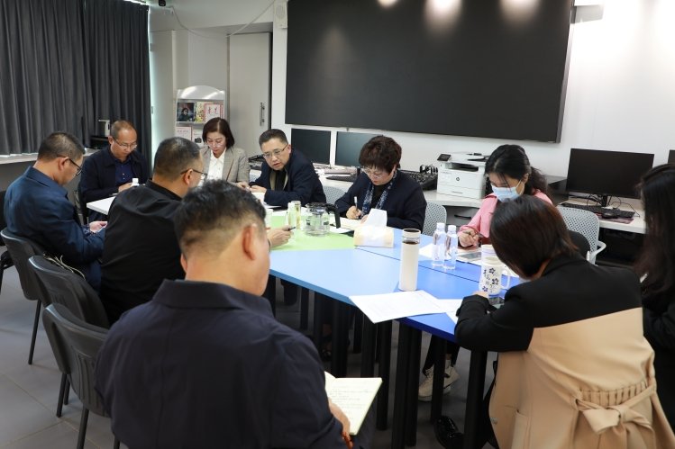 统战部召开寒假工作安排会