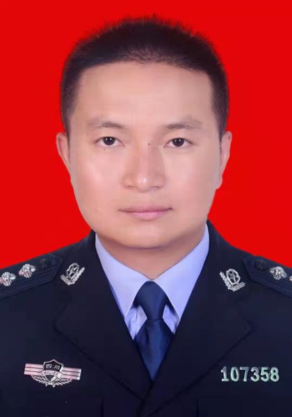 领导简介
