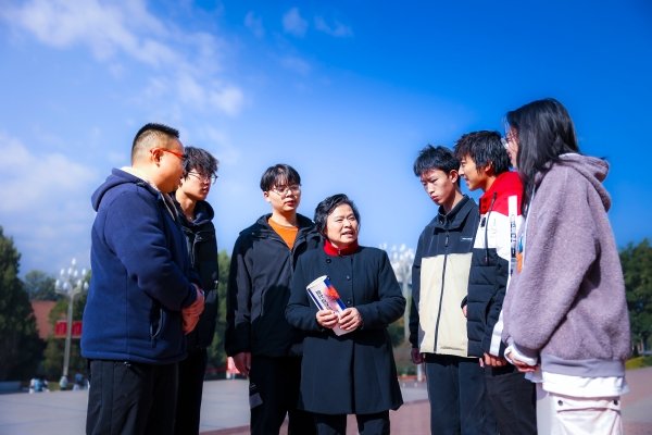 弘扬科学家精神，勇担新时代使命