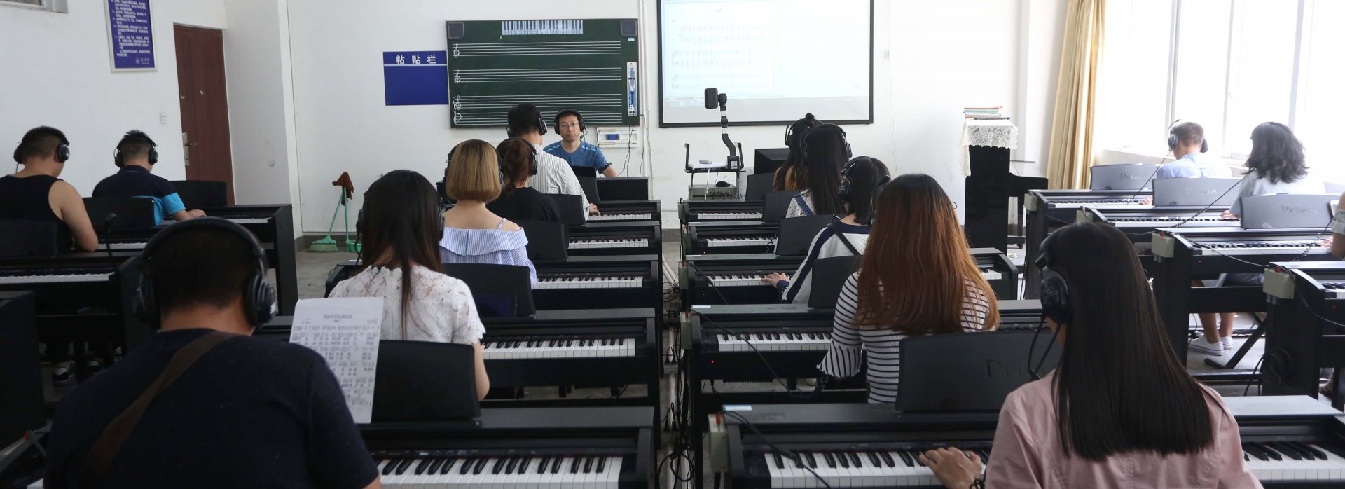 联系我们
